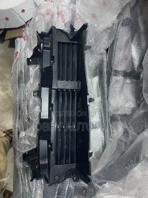Honda CR-V Shutter Grill with Motor (2017-2022)