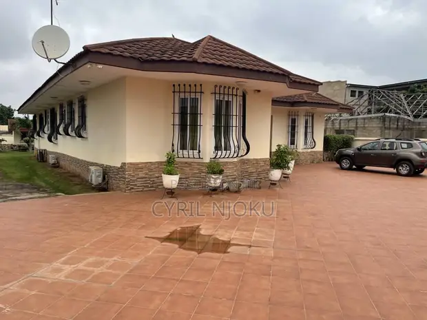Furnished 3-Bedroom Bungalow for Sale in Frafraha - 1