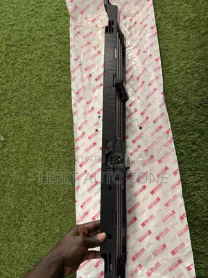 Honda CR-V Shutter Grill (2023-2026 Models)