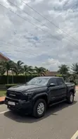 Toyota Tacoma 2025 Black - 4