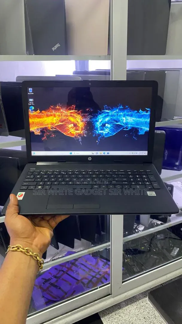 HP 15 Laptop - 8GB RAM, 1TB HDD+SSD - 1
