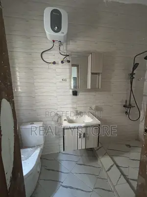 4 Bedroom House for Sale in Ashongman Estate, Accra