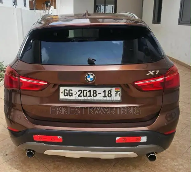 BMW X1 2018 Gold - 1