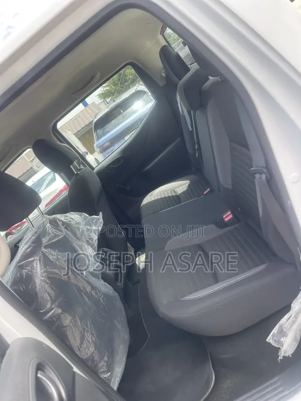 2023 Nissan Navara Manual Diesel - 1