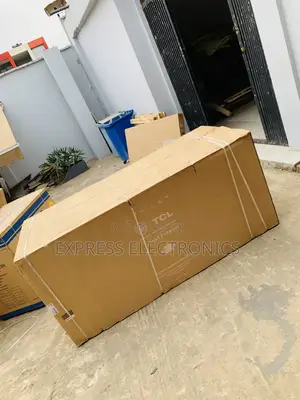 TCL 720L Chest Freezer (F920CFSL) - Brand New