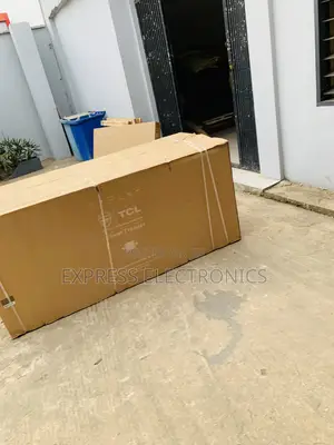 TCL 720L Chest Freezer (F920CFSL)