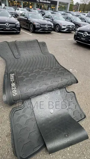Original Mercedes-Benz W205 Floor Mats