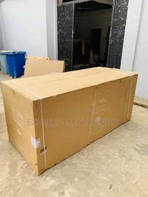 Brand New TCL 720L Double Door Chest Freezer (F920CFSL)