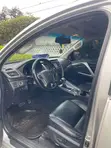 Mitsubishi Montero 2019 Silver - 1