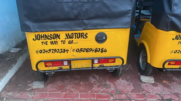 New Pragya Motorcycle 2025 - Yellow - 1