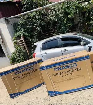 Unique Nasco Chest Freezer 400L NAS-475FL-B