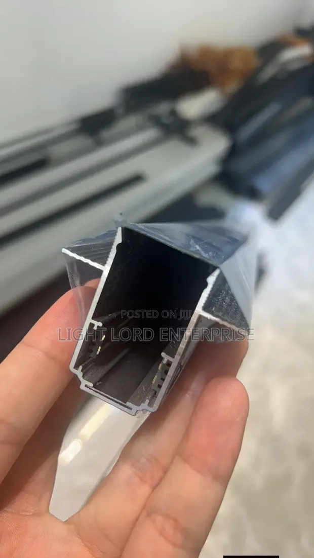Sparkling Luxury 3m Magnetic Track Rail - 1