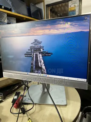 HP EliteOne 800 G3 All-in-One Desktop Computer