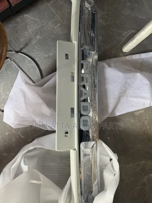 Land Cruiser Prado 2017-2018 Front Spoiler with LED - 1
