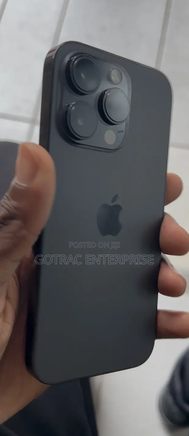 Apple iPhone 14 Pro 128GB Black - 1