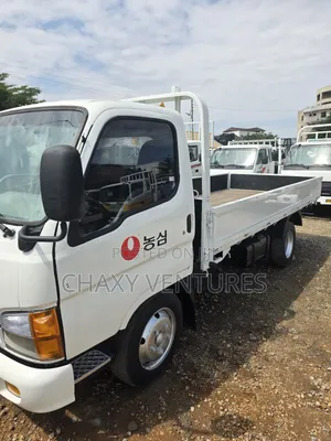 Hyundai HD120 Food Truck