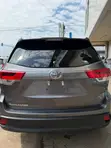 Toyota Highlander LE 2019 Gray - 2