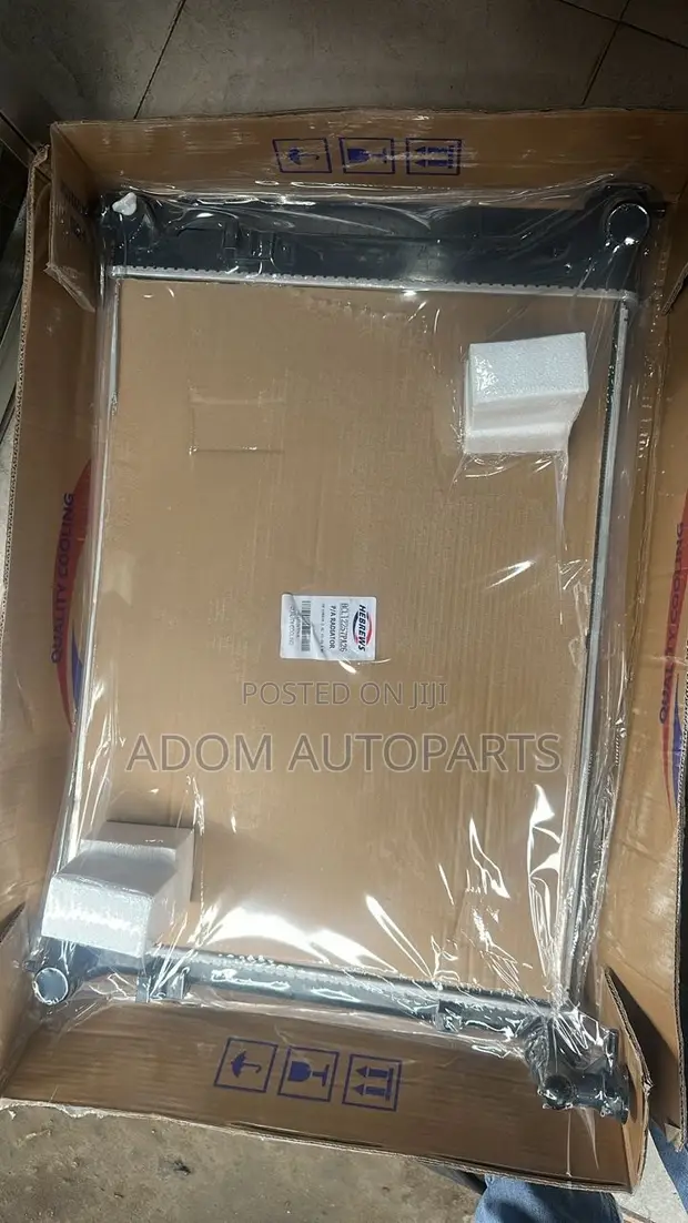 Hyundai Sonata Radiator Water Tank (2015-2018) - 1