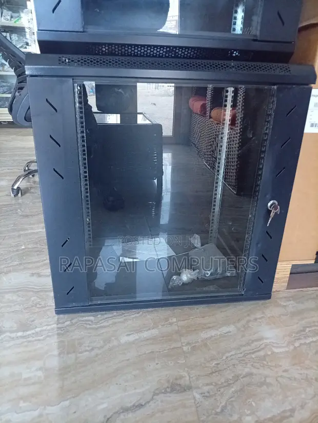Network Rack 12U (600x600mm) - 1