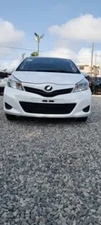 Toyota Vitz 2012 White - 1