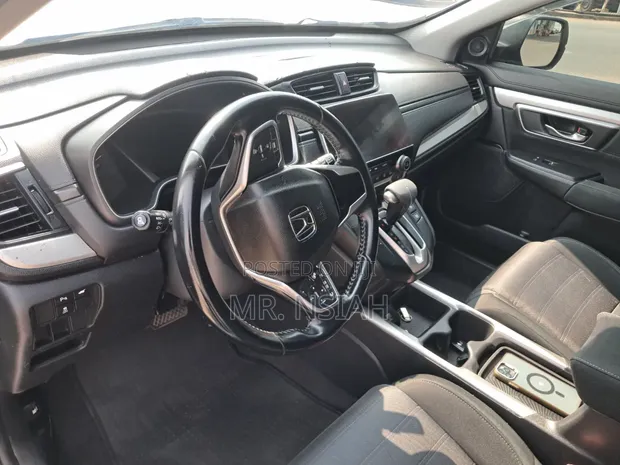 Honda CR-V 2018 Silver - 1