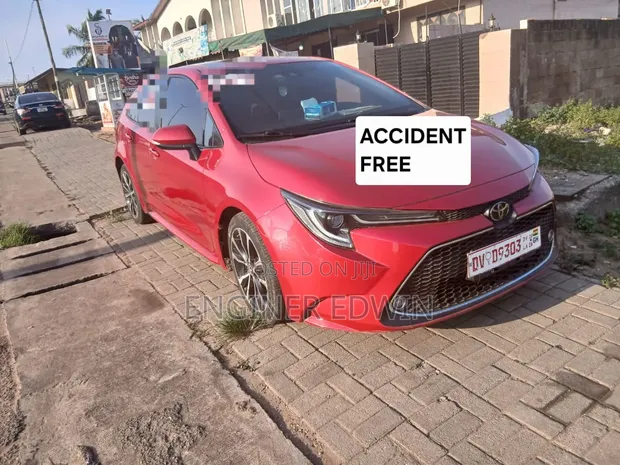 Toyota Corolla 2020 Red - 1