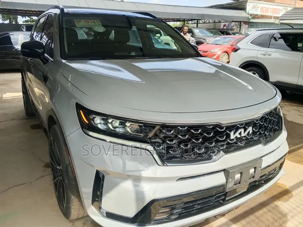 Kia Sorento 2023 Gray - 1