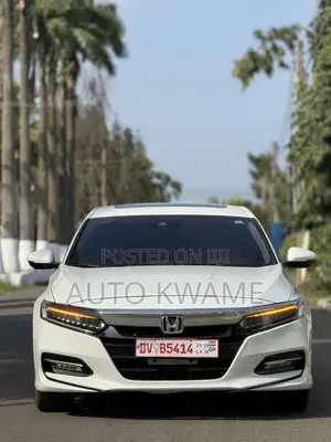 2020 Honda Accord Touring 2.0T White