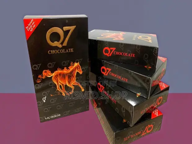 Q7 Premium Turkish Chocolate for Couples - 1