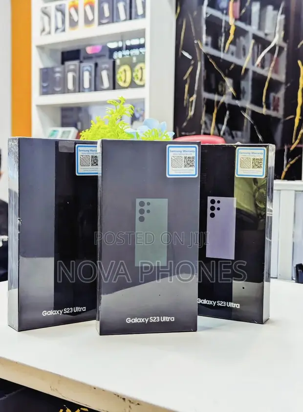 New Samsung Galaxy S23 Ultra 256GB Black - 1