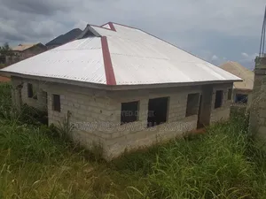 3 Bedroom House for Sale in Bosomtwe