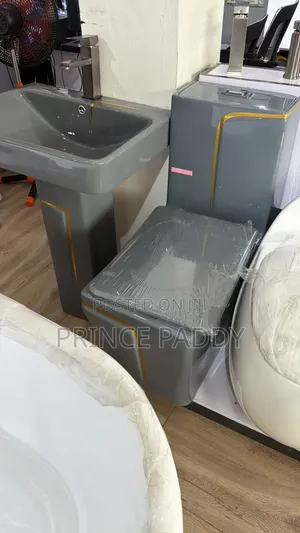Toilet Seat Complete - Brand New