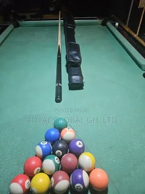 Brand New Snooker Cue Set