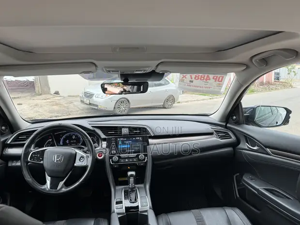 Honda Civic Touring Sedan 2020 - Blue - 1