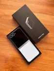 New Samsung Galaxy Z Flip6 256GB - 3