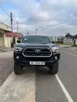 Toyota Tacoma 2017 Black - 1