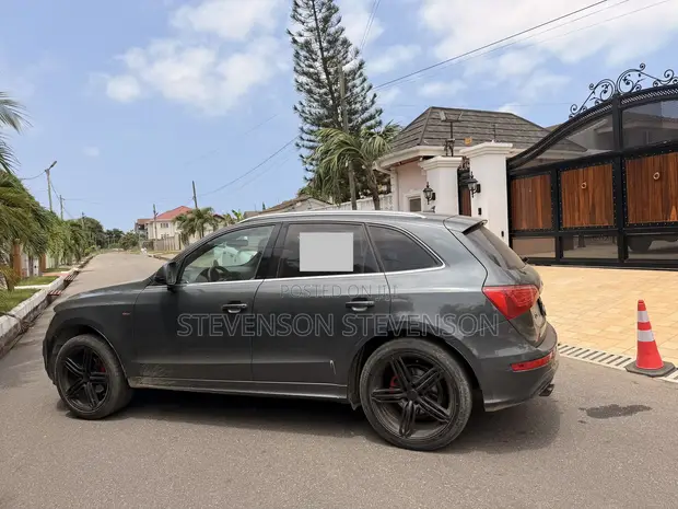 Audi Q5 2016 Black - 1