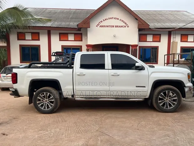 GMC Sierra 2018 White - 1