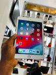 Apple iPad mini 3 16GB Gray - 1