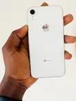 Apple iPhone XR 64GB Red - 1