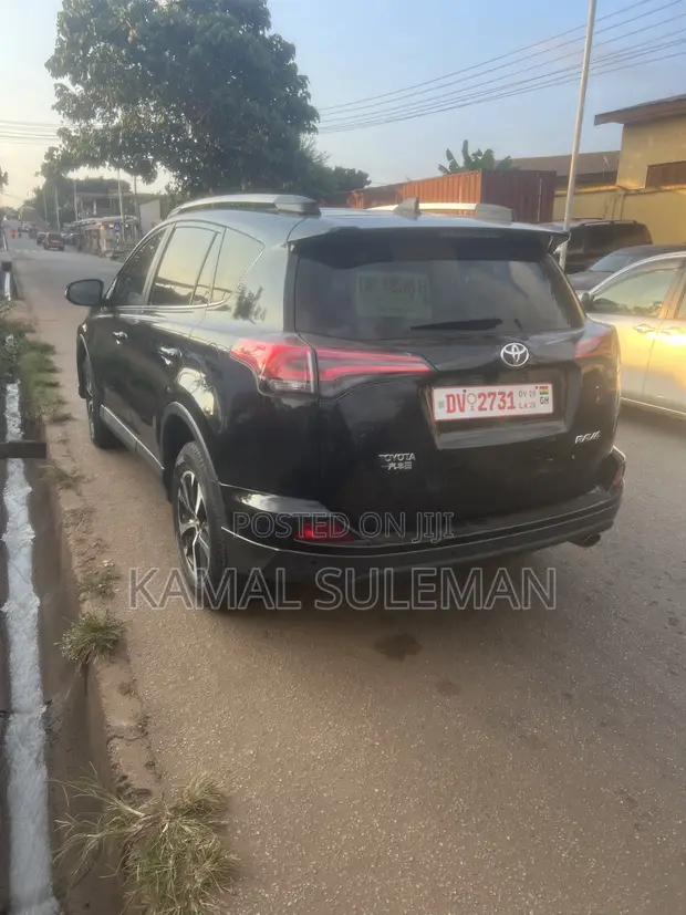 Toyota RAV4 2018 Black - 1