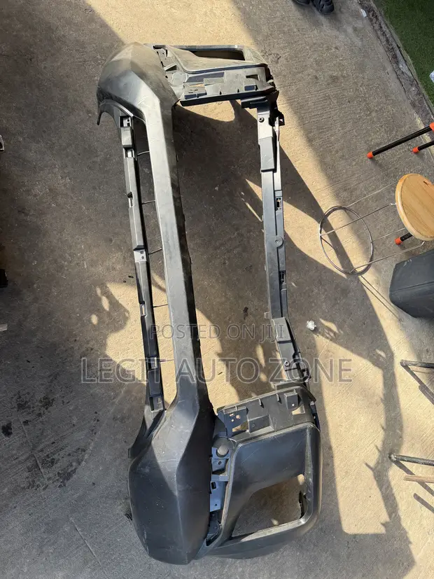Mitsubishi L200 Front Bumper Skeleton (2019-2022) - 1