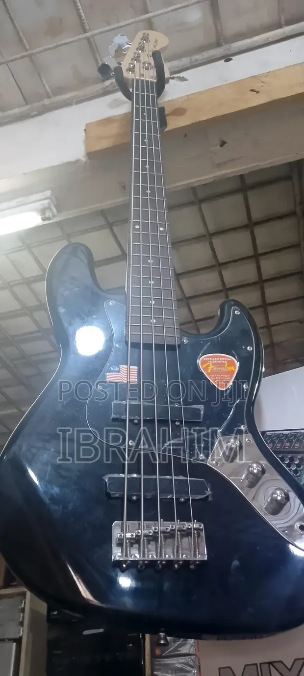 Yamaha Bass Guitar - 1