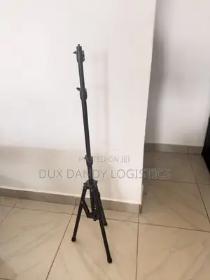 Brand New Tripod Stand