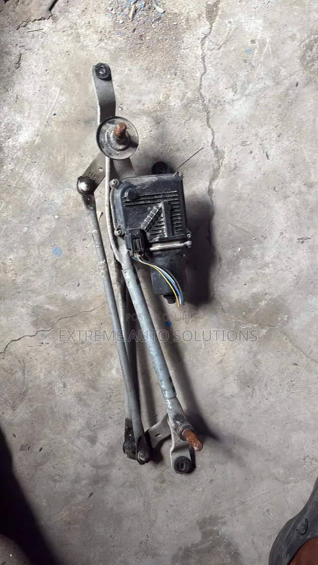 2016-2021 Honda Civic Windshield Wiper Motor Assembly OEM - 1