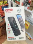 Recrsi Wireless Power Bank - 10000mAh - 1