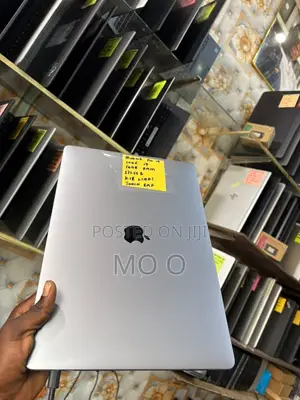 Apple MacBook Pro 2017 16GB RAM, 512GB SSD
