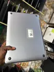 Apple MacBook Pro 2017 16GB RAM, 512GB SSD - 2