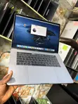 Apple MacBook Pro 2017 16GB RAM, 512GB SSD - 3