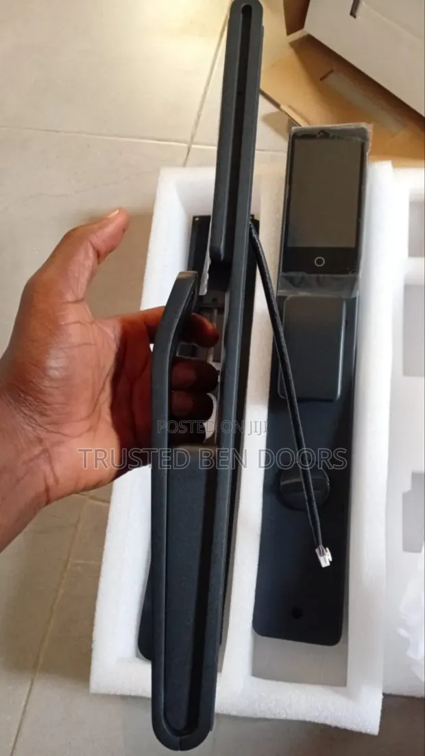 Tuya WiFi Biometric Smart Door Lock with Face ID - 1